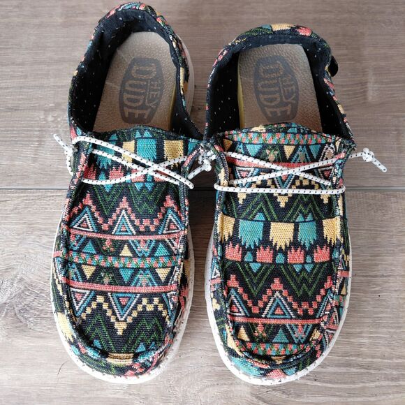 Hey Dude Shoes Womens 9 Wendy Bayside Black Aztec Southwestern Slip On Loafers - Picture 2 of 9